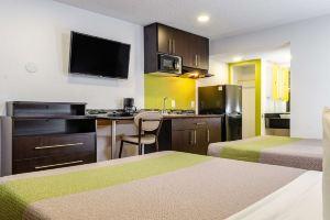 Studio 6, CA - Extended Stay, Fresno