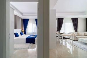 Modern Flat with Shared Closed Pool in Alanya Apartments, Avsallar