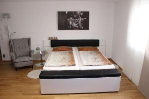 Lake Constance,, central location, 2 people Hotel, Friedrichshafen