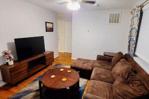 Convenient & Comfortable - Walkable to UK Campus, near Downtown, Keeneland, Rupp, Lexington