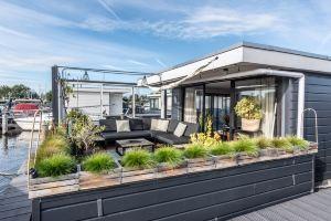 Unieke en Moderne Water Villa in de Buurt van Schiphol en Amsterdam, Hoofddorp