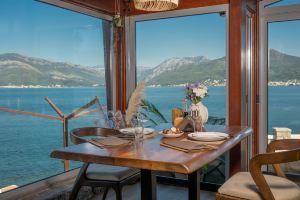 Seaview room in luxury villa with private beach, Tivat