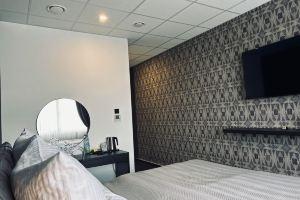 Firstclass Event & Hotel, Furth
