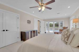 Steps from the beach, heated pool, and ocean sunrises from your patio Hotel, Boca Raton