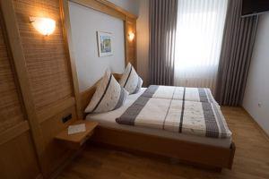 Weingut Jacob Lill IV. Nachfolger Hotel, Bingen am Rhein