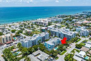 Deerfield Condo Suites by Opus, Boca Raton