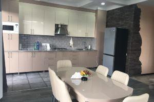 Station Square Apartment, Tbilisi