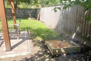 The KYLE GeTaWaY!! Add’l Cottage in back, if available, that sleeps 4 More!, College Station