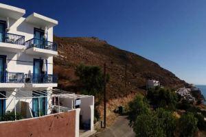 Michalis Studios, Livadia