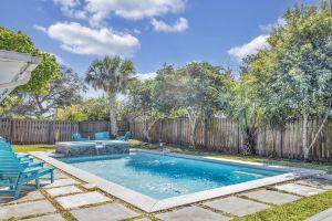 Saltwater Pool and Expansive Game Room - Luxury Haven, Ponte Vedra Beach