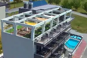 Peloton Inn, Paralia Katerinis