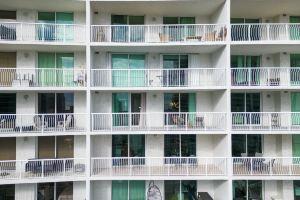 Pool, Gym and Central Brickell Location - Charming Oasis Hotel, Miami