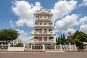 FabHotel New Residency Inn