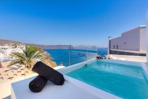 Oia Captain's Villa, Oia