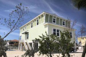 SOMBRERO BEACH,POOL/BOAT DOCK/BEACH NEARBY Botel, Marathon