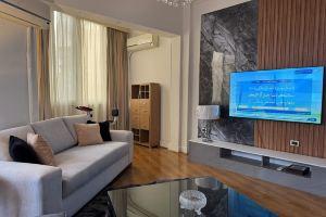 Spacious 3-bedroom apartment with WiFi, AC in the heart of Zamalek,., Cairo
