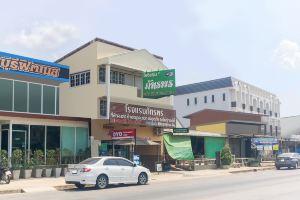 OYO 499 Pattaraporn Hotel, Pran Buri