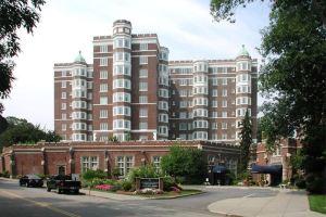 Global Luxury Suites at The Riverway, Brookline