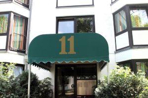2 Raum-wohnung mit Balkon und Zugang zum Garten. Wohnung Liegt Nach Hinten Apartments, Bonn