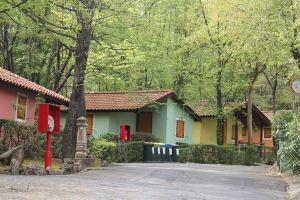 Detached Bungalow with Veranda and AC 1 Near the Sea Cottage, Ceriale