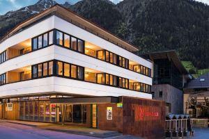 Apartment 'Fire and Ice' in with Luxury Sauna, Ischgl