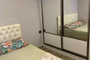 Yağız Apart, Cesme