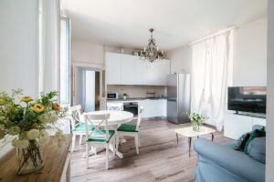 Glamour - by Myhomeincomo Apartments, Como