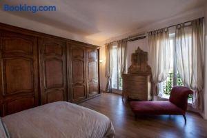 Place au Manege Hotel, Marseille