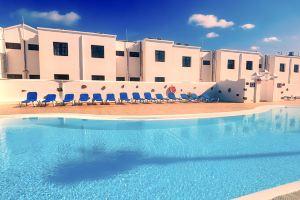Apartment Bellissima with pool and Wi-Fi, 200m from the sea in, Puerto del Carmen