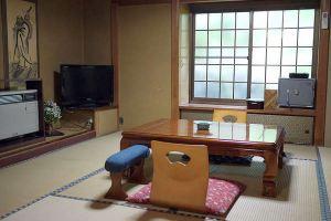 Ryokan-Shizuka Hotel, Atami