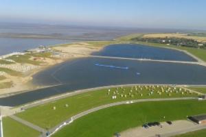 Apartment with lake views right at the Pearl Bay!, Busum