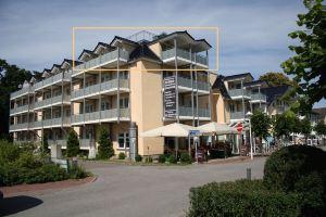 Beachfront apartment with sea views, beach chair by the sea, parking at the house, Ostseebad Sellin