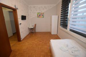 AB Apartment 38, Stuttgart