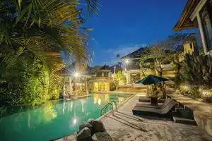 Alam Puri Art Museum and Villas, Denpasar