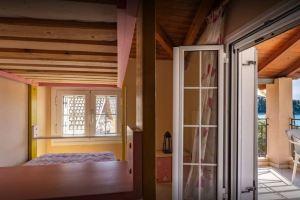 Xara Apartments, Sivota