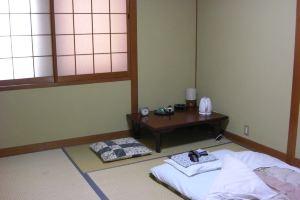 Business Inn Zentan, Toyooka