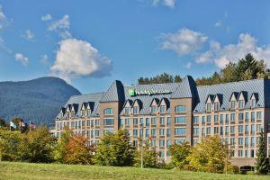 Holiday Inn & Suites North Vancouver, Burnaby