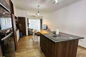 Spacious 3-bedroom apartment with WiFi, AC in cool San Pawl il-Baħar, St. Pauls Bay
