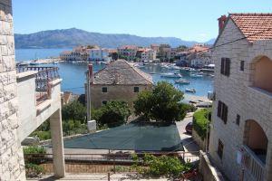 Apartment NikÅ¡a Zeleni, Island Brac, Postira