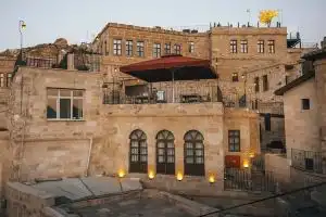 Lagania in Cave Hotel, Uerguep