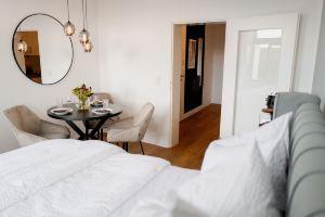 Wohntraum für 3 mit Blick auf dener Hafen Hotel, Wismar