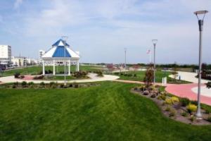 NEW CONDO – Steps to Beach - Sleeps 4-5 - Heated Pool Apartments, Wildwood Crest