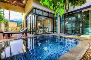 Lily Pool Villa in, Nai Harn