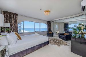 Pacific Plaza Apartments, Gold Coast
