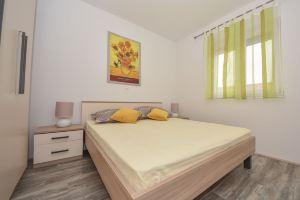 Ivor Hotel, Ugliano