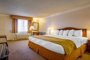 Quality Inn 1058 Munras Ave., Monterey
