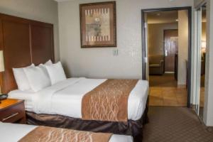 Comfort Suites Near Seaworld, San Antonio