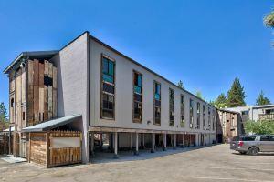 Inn at South Lake Tahoe, Stateline