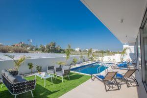 Villa Prol19, Beautiful 3Bdr Villa with Pool, Close to Fig Tree Bay, Protaras