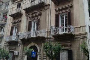 House of Colors, Bari